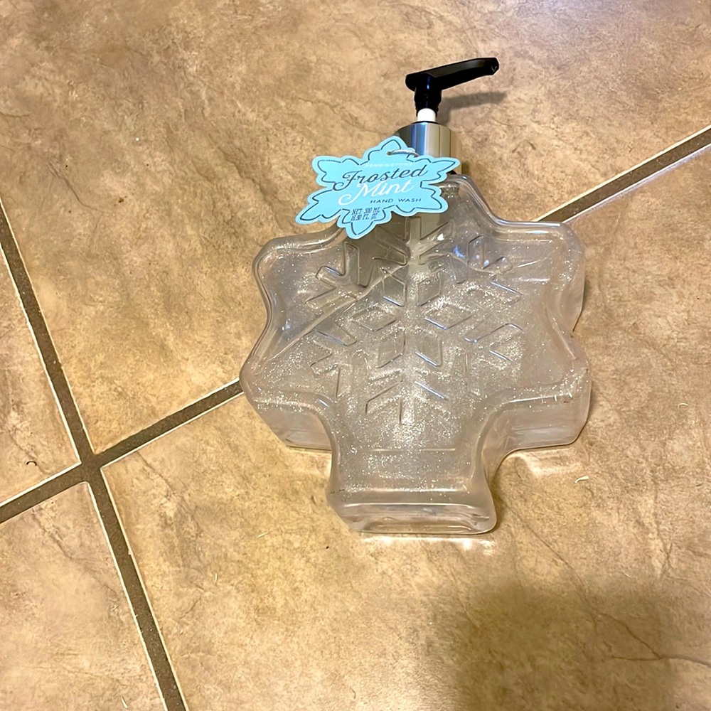 Hand wash soap, FROSTED MINT, New, never used.